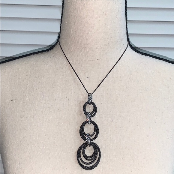 Necklace - Picture 2 of 3